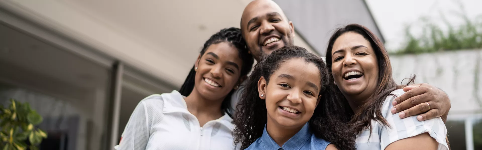 Familia feliz Familia feliz