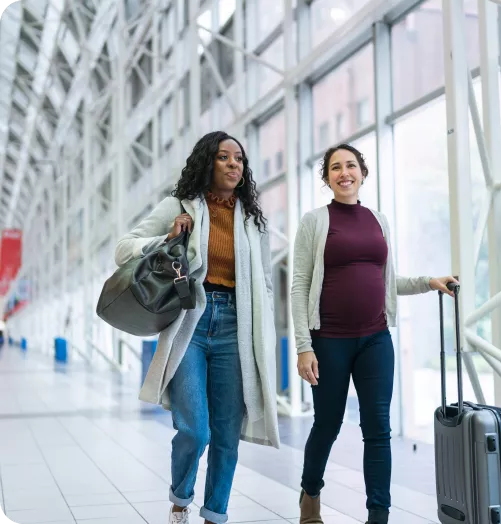 Mulheres indo viajar