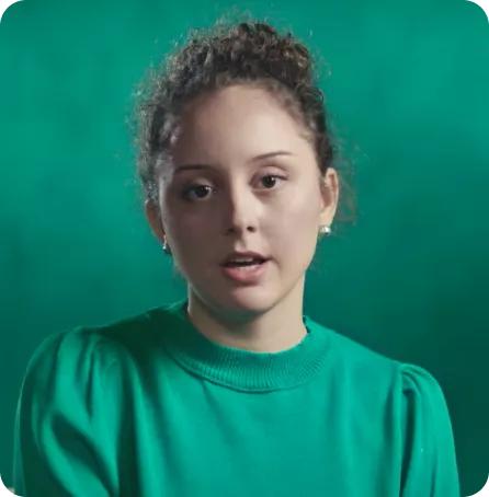 imagem de uma mulher sorrindo imagem de uma mulher sorrindo